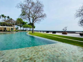 2 Bedroom oceanfront condo